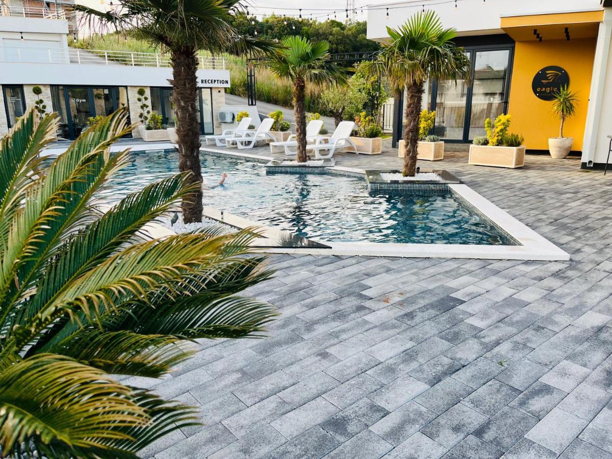 Art'S Apartment Mit Pool Ulcinj Pinjes Kültér fotó